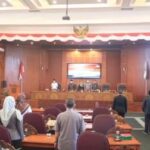 28817712-6fc6-444a-aa3f-a43da382d00b