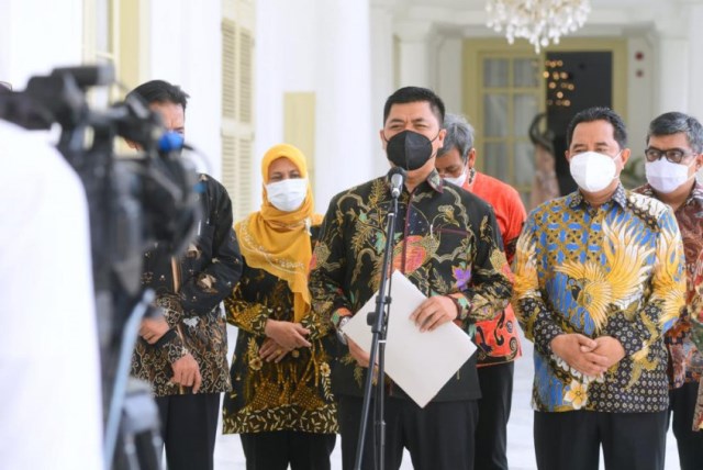 Timsel Serahkan Nama Calon Anggota KPU-Bawaslu ke Presiden